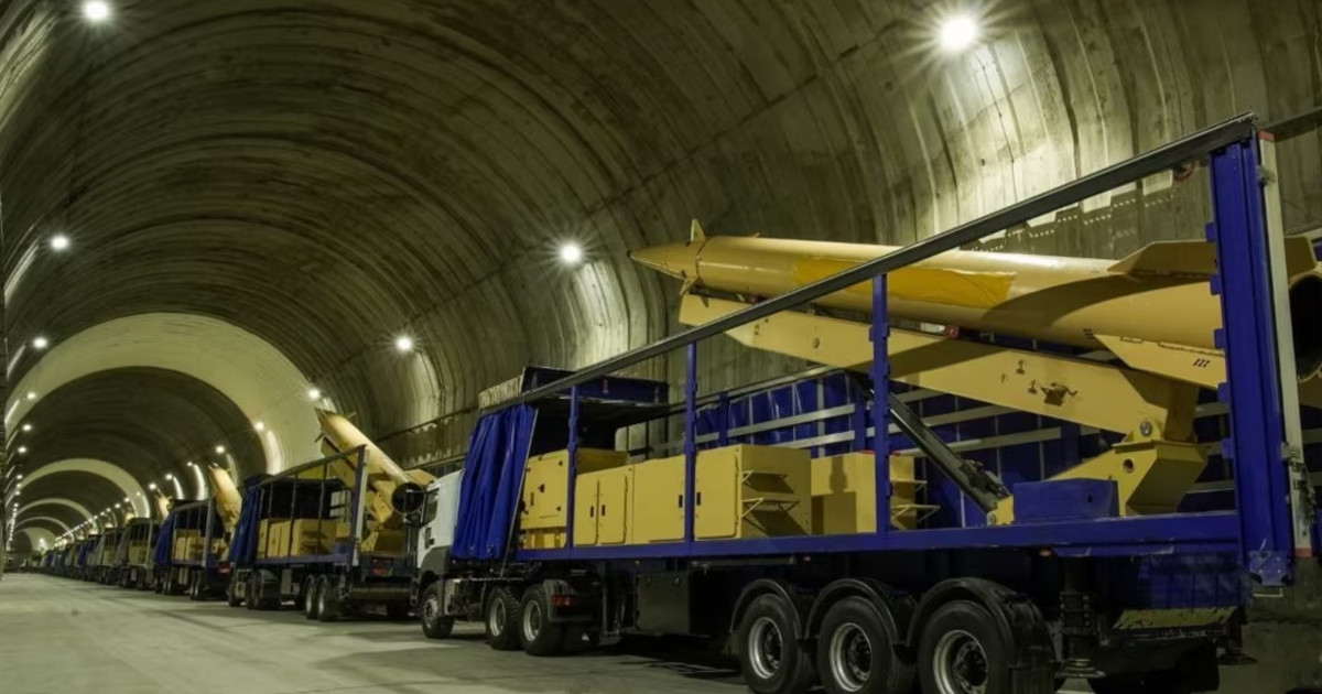 ইরানের ব্যালিস্টিক ক্ষেপণাস্ত্র উৎপাদন স্থাপনায় হামলার দাবি ইসরায়েলের