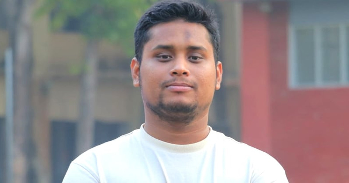 ফেসবুক পেজ থেকে হাসনাতের আয় কত, জানালেন নিজেই