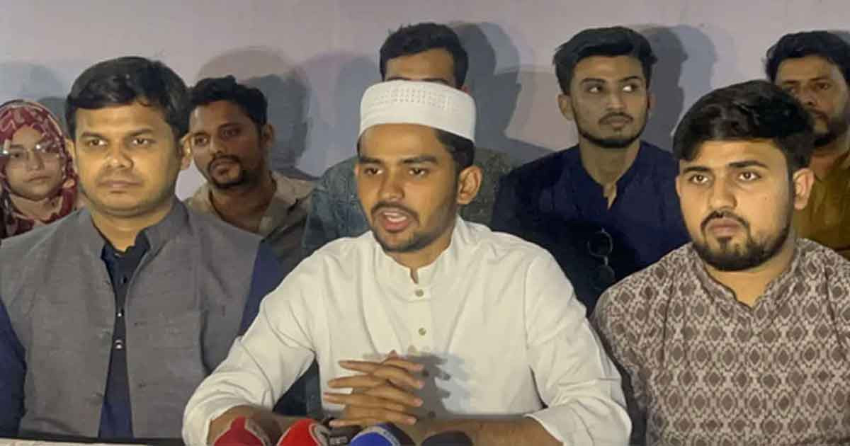 সন্ধ্যায় জরুরি সংবাদ সম্মেলন করবেন আসিফ মাহমুদ