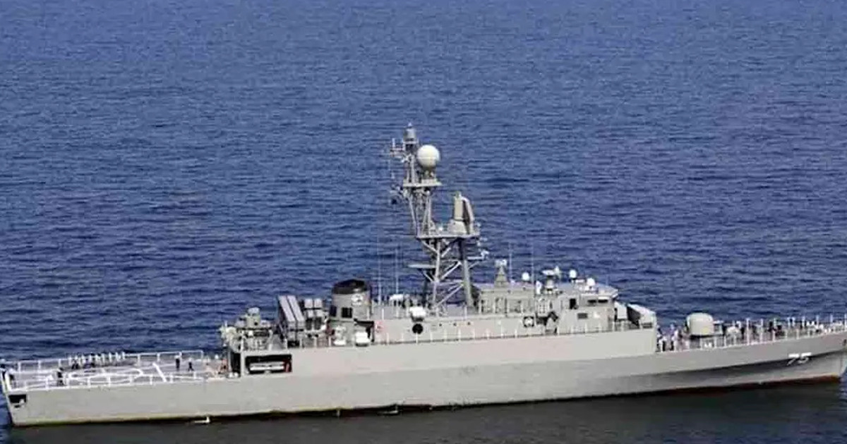 ভারত মহাসাগরে ডুবল ইরানের যুদ্ধজাহাজ, ৮৭ মরদেহ উদ্ধার