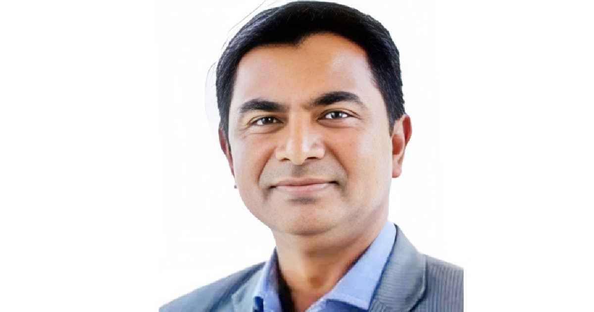 যুদ্ধের পৃথিবীতে ঝুঁকিতে বাংলাদেশ