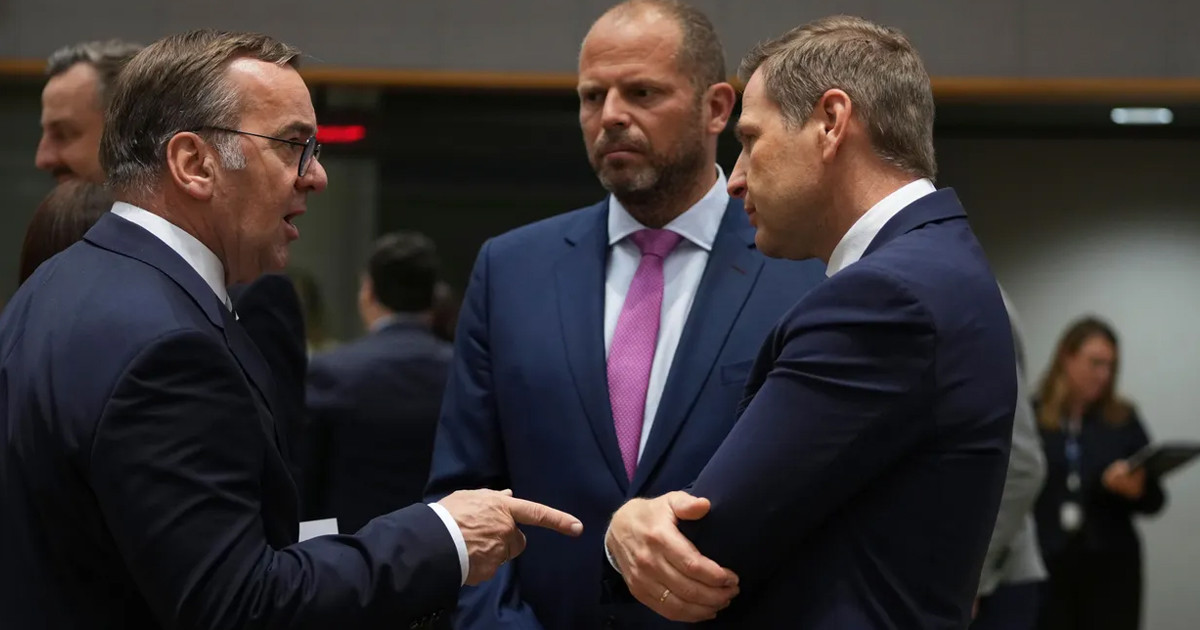 যুক্তরাষ্ট্র-ইসরাইলের সাথে ইরান হামলায় যোগ দেবে না জার্মানি ও বেলজিয়াম