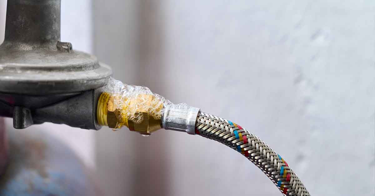 রাজধানীতে গ্যাস লিকেজ থেকে বিস্ফোরণ, দগ্ধ ১০