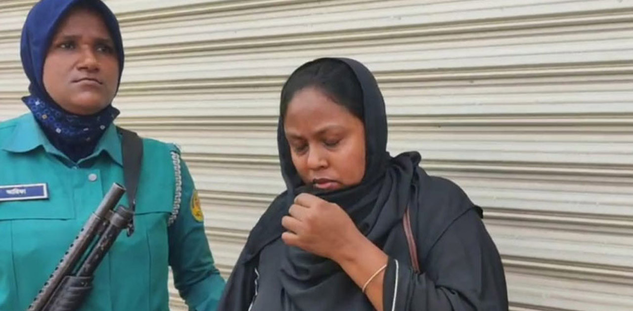 ৫ বিদেশি পিস্তলসহ নারী আটক