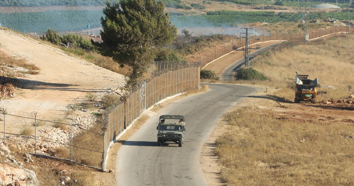 ইসরায়েলের সীমান্তবর্তী শহরের বাসিন্দাদের সরে যেতে বললো হিজবুল্লাহ
