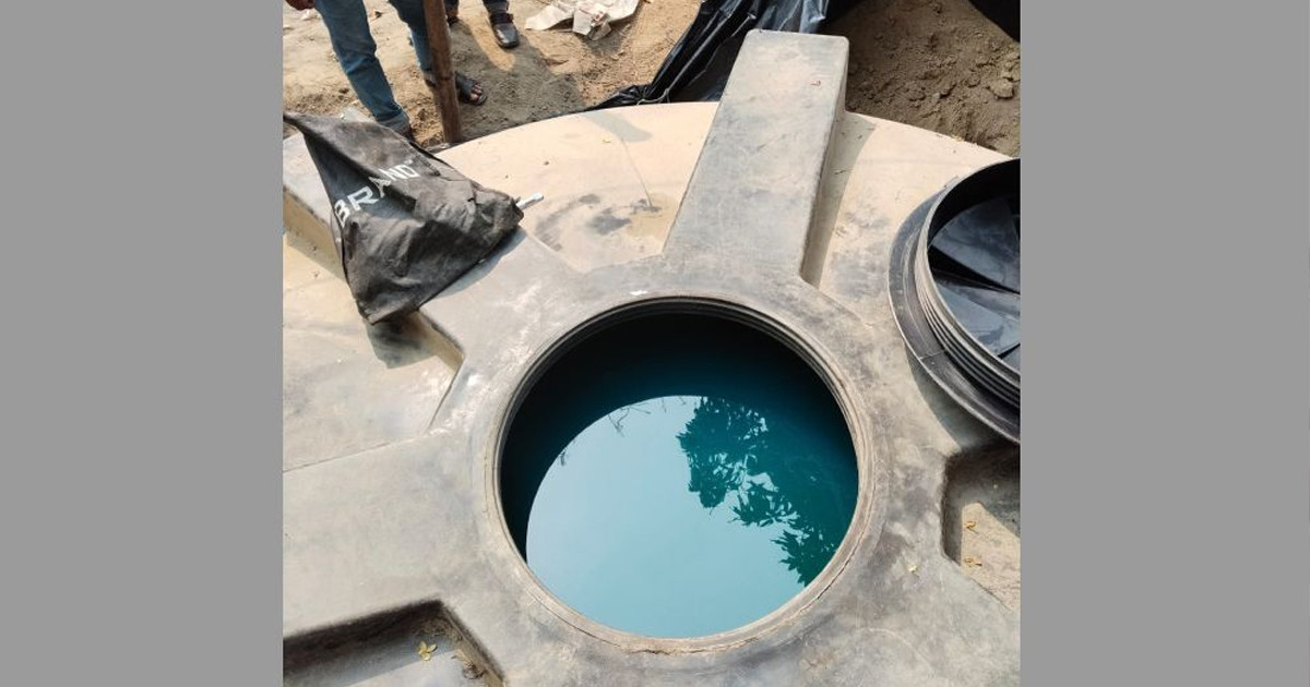 মাটির নিচে পানির ট্যাংকে মিলল ১০ হাজার লিটার জ্বালানি তেল