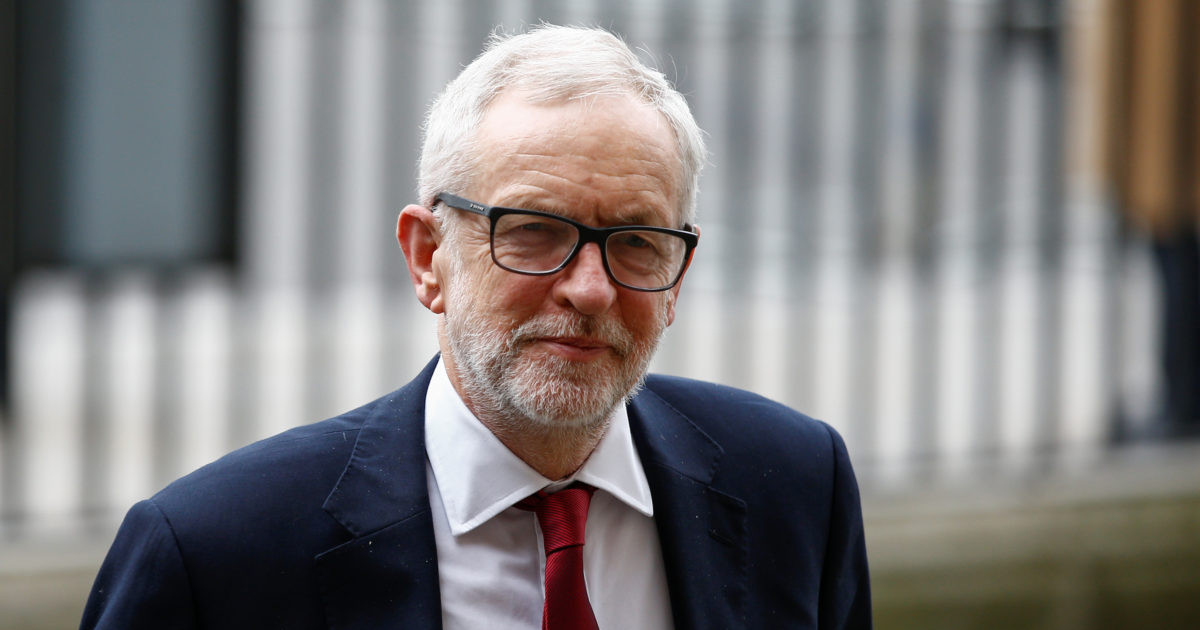 ইসরায়েল-যুক্তরাষ্ট্রের অবৈধ যুদ্ধে যুক্তরাজ্যকে না জড়ানোর আহ্বান ব্রিটেনের নেতার