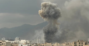 মধ্যপ্রাচ্যে মার্কিন স্থাপনায় ইরানি হামলা অব্যাহত, স্থল অভিযানের সম্ভাবনা নাকচ ট্রাম্পের