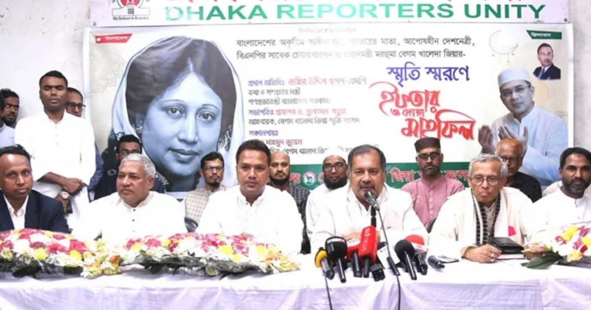 তারেক রহমান আজ জাতির নেতা হিসেবে প্রতিষ্ঠিত হয়েছেন: তথ্যমন্ত্রী