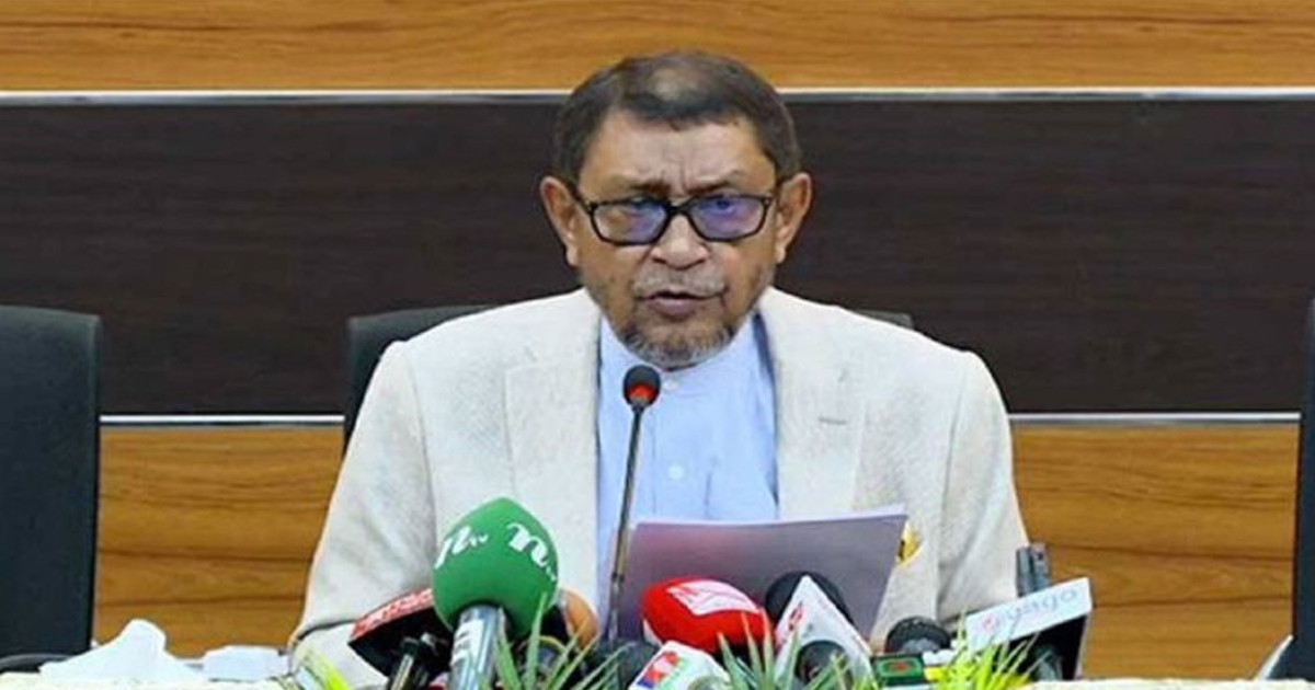 হাসপাতালে শৃঙ্খলা ফেরাতে জিরো টলারেন্স নীতি ঘোষণা স্বাস্থ্যমন্ত্রীর