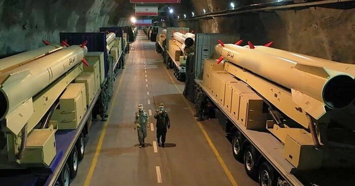 ইরানের সামরিক বহরে যোগ হচ্ছে ৮ হাজার বিধ্বংসী মিসাইল?