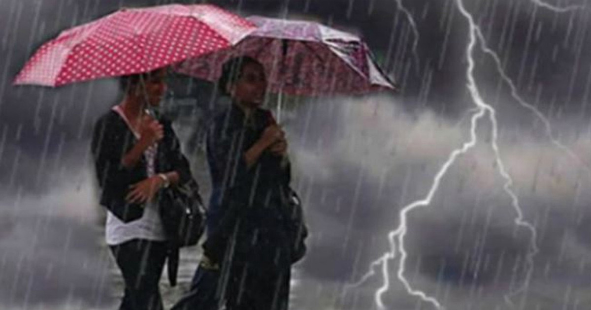 সাগরে লঘুচাপ, সারা দেশে বজ্রবৃষ্টির আভাস