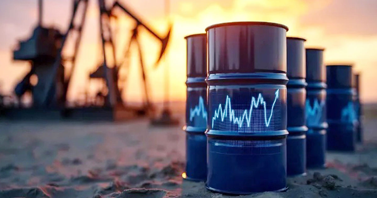 ৩০ শতাংশের বেশি বাড়লো তেলের দাম