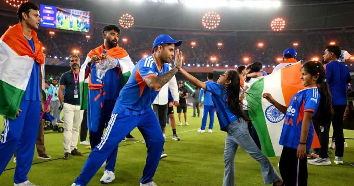 টি-টোয়েন্টি বিশ্বকাপে পুরুস্কার পেলেন যারা