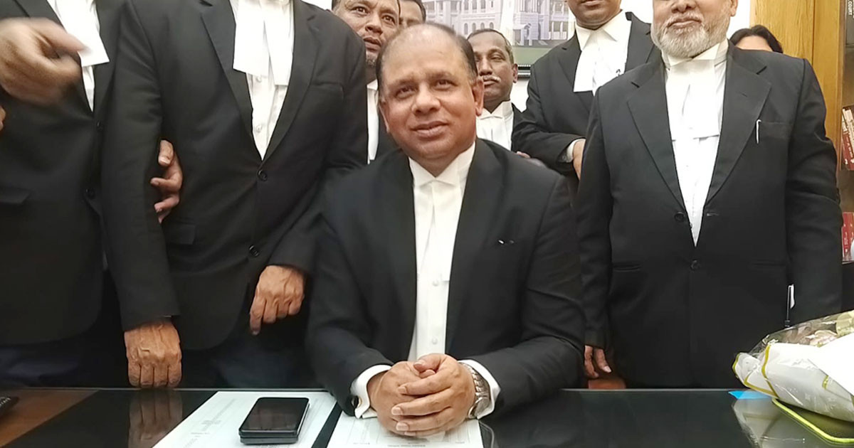 অডিও ফাঁসের পরদিন সব প্রসিকিউটরদের নিয়ে বিশেষ বৈঠকে চিফ প্রসিকিউটর