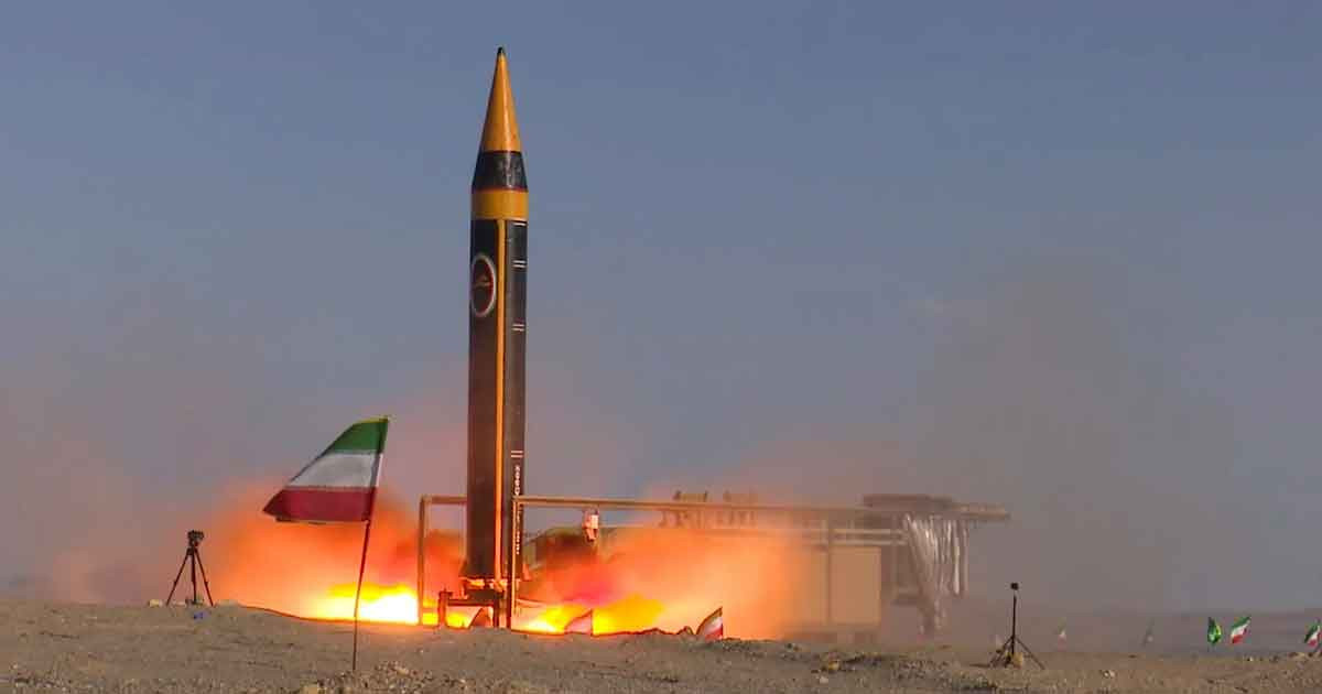 শত্রুদের তাক লাগাতে যুদ্ধে নতুন অস্ত্র নামিয়ে ফেললো ইরান! (ভিডিও ভাইরাল)