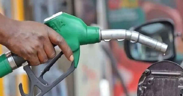 দুই দিনে ভারত থেকে এলো ৫ হাজার টন জ্বালানি তেল