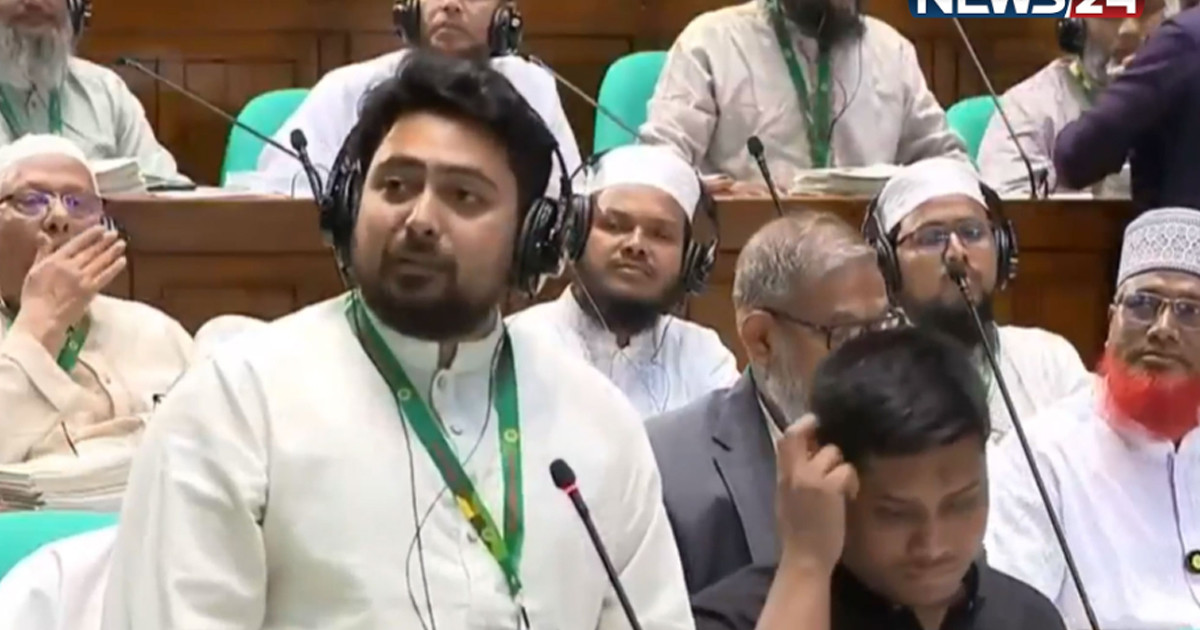 শোক প্রস্তাবে হাদিসহ তিনজনের নাম অন্তর্ভুক্ত করা দাবি নাহিদ ইসলামের