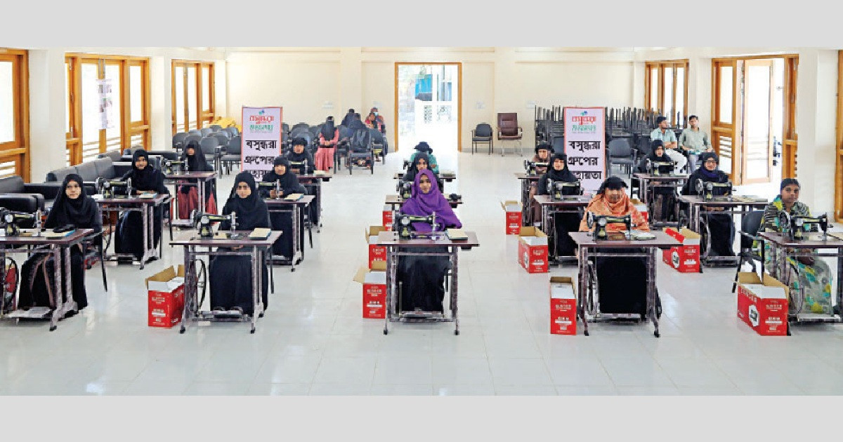 বসুন্ধরার সহায়তায় ভাগ্য বদলাবে দরিদ্র নারীদের