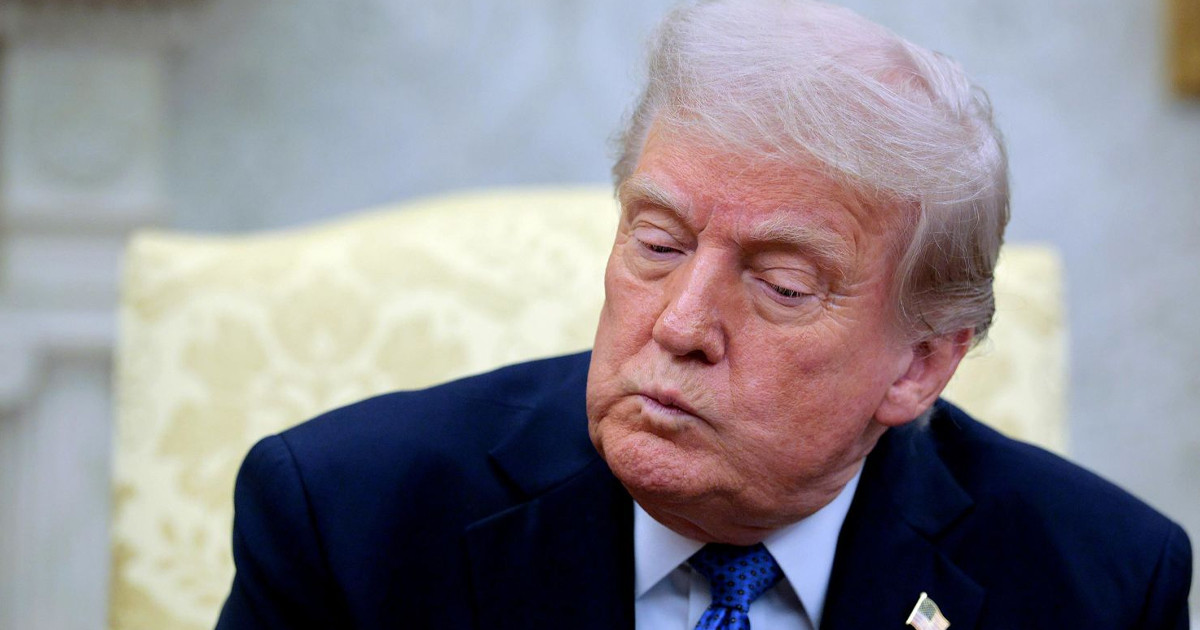 ইরান যুদ্ধ নিয়ে বিভক্ত হোয়াইট হাউস, অস্থির আচরণ করছেন ট্রাম্প