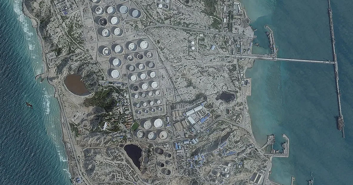 খারগ দ্বীপ থেকে মার্কিন হামলার পরও তেল রপ্তানি অব্যাহত: ইরান