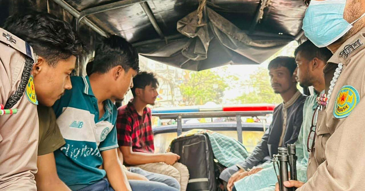 তরমুজের দাম কম বলায় চাকু দিয়ে মাথায় আঘাত