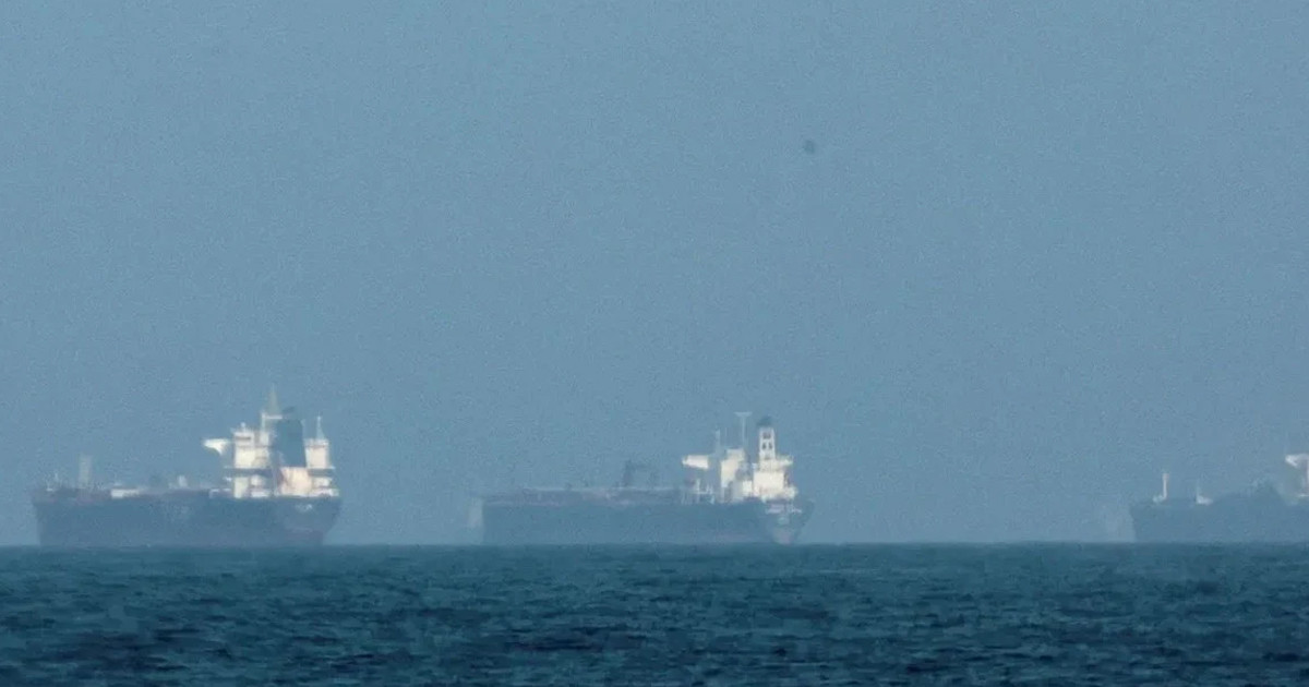 যুক্তরাষ্ট্র ও ইসরায়েল বাদে হরমুজ প্রণালি সবার জন্য উন্মুক্ত: ইরান