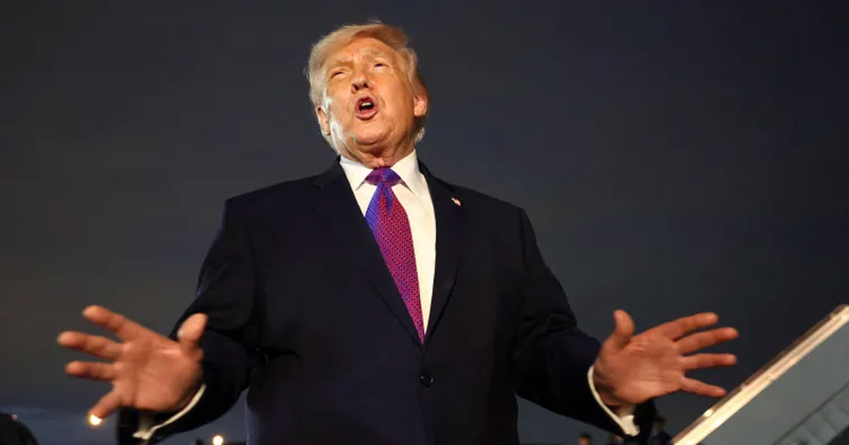 ইরানের ড্রোন কারখানায় হামলা চালাচ্ছে যুক্তরাষ্ট্র: ট্রাম্পের দাবি