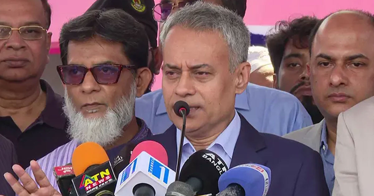 নির্ধারিত ভাড়ার চেয়ে এক টাকা বেশি নেয়ার সুযোগ নেই: মন্ত্রী রবিউল