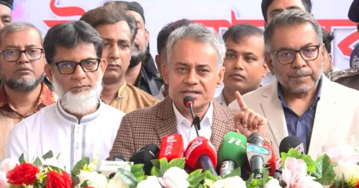 খুশিতে সরকারি ভাড়ার চেয়েও কম রাখছেন পরিবহন মালিকরা: সড়ক পরিবহনমন্ত্রী