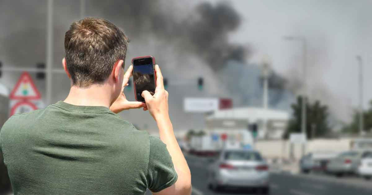 যুদ্ধ নিয়ে ‘ভুয়া পোস্ট’ করায় আমিরাতে ১৯ ভারতীয়সহ ৩৫ জনকে গ্রেপ্তারের নির্দেশ