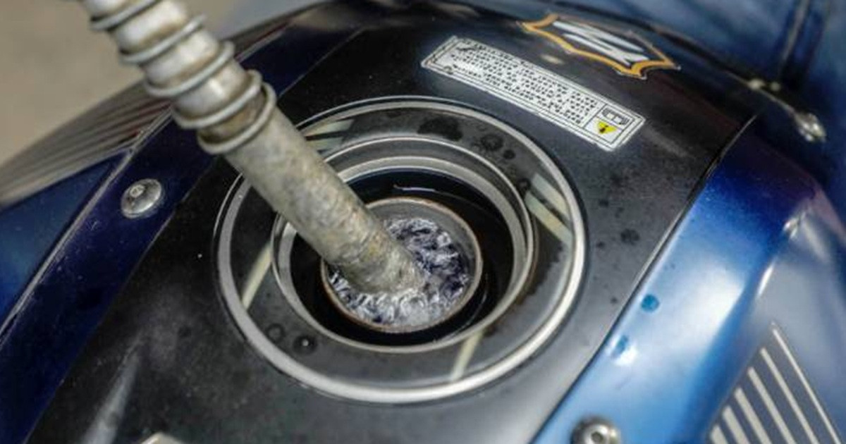 হরমুজে ইরানের অবরোধের জেরে তেলের দাম বাড়ল আরো