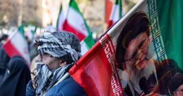 যুক্তরাষ্ট্র-ইসরায়েল নাকি ইরান—কার পাশে আছে মুসলিম বিশ্ব?