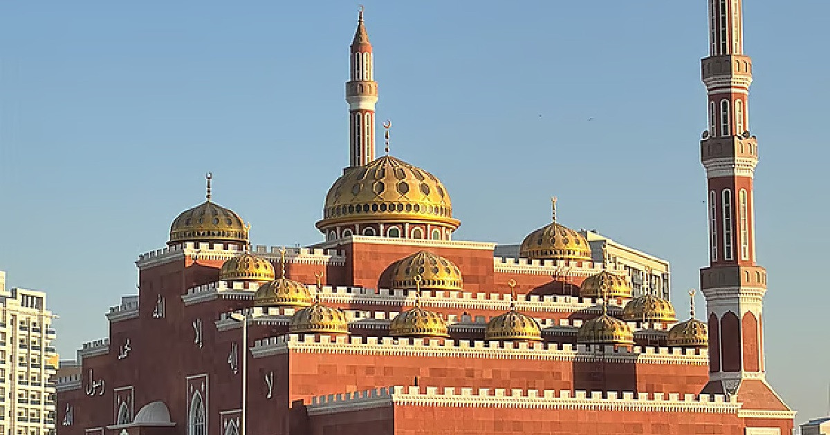 এবার আমিরাত-কাতারে খোলা ময়দানে হবে না ঈদ জামাত