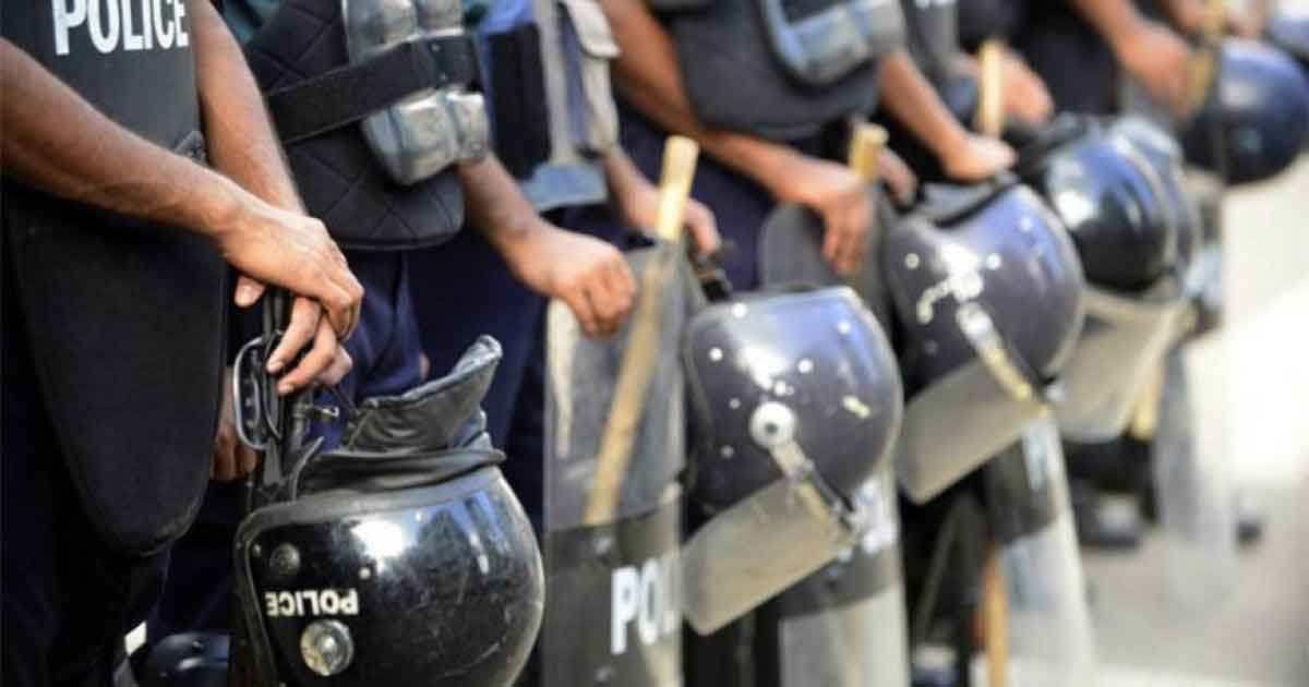 চলছে ঈদের ছুটি, কঠোর নিরাপত্তার চাদরে দেশ