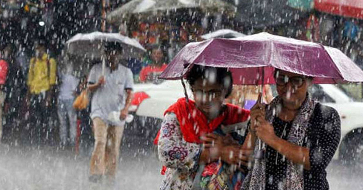 রাজধানীতে দুপুরের মধ্যে বজ্রবৃষ্টির সম্ভাবনা