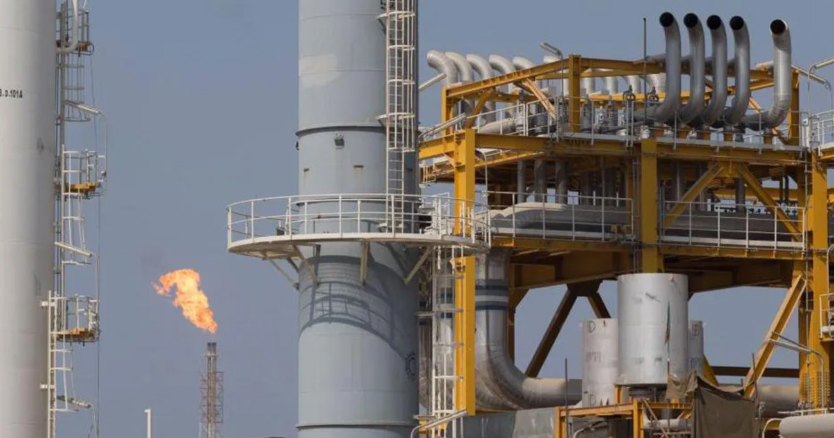 ইরান–কাতার গ্যাস স্থাপনায় হামলা, তেলের দাম আবারও ১১০ ডলার ছাড়ালো