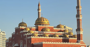 এবার আমিরাত-কাতারে খোলা ময়দানে হবে না ঈদ জামাত