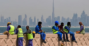 আনন্দের বদলে আতঙ্কে মধ্যপ্রাচ্যে প্রবাসীদের ঈদ