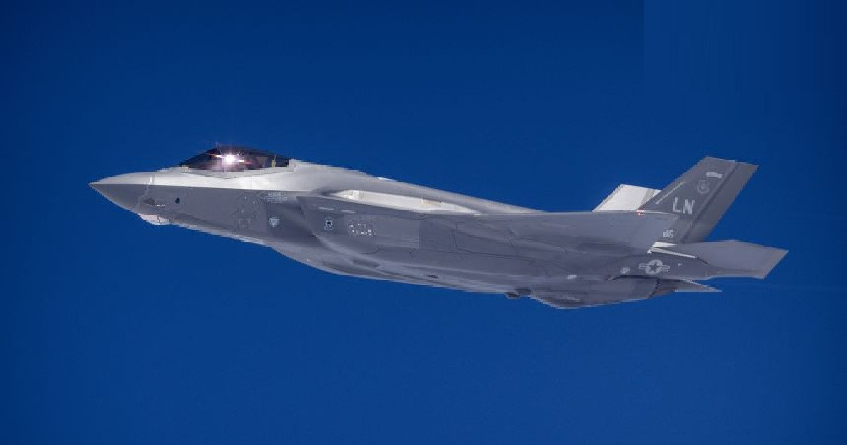 মার্কিন এফ-৩৫ যুদ্ধবিমানে ইরানের আঘাত!