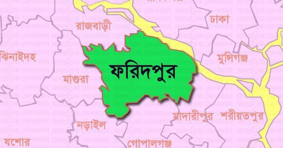 মধ্যরাতে টর্চলাইট জ্বালিয়ে সংঘর্ষ, আহত ১০