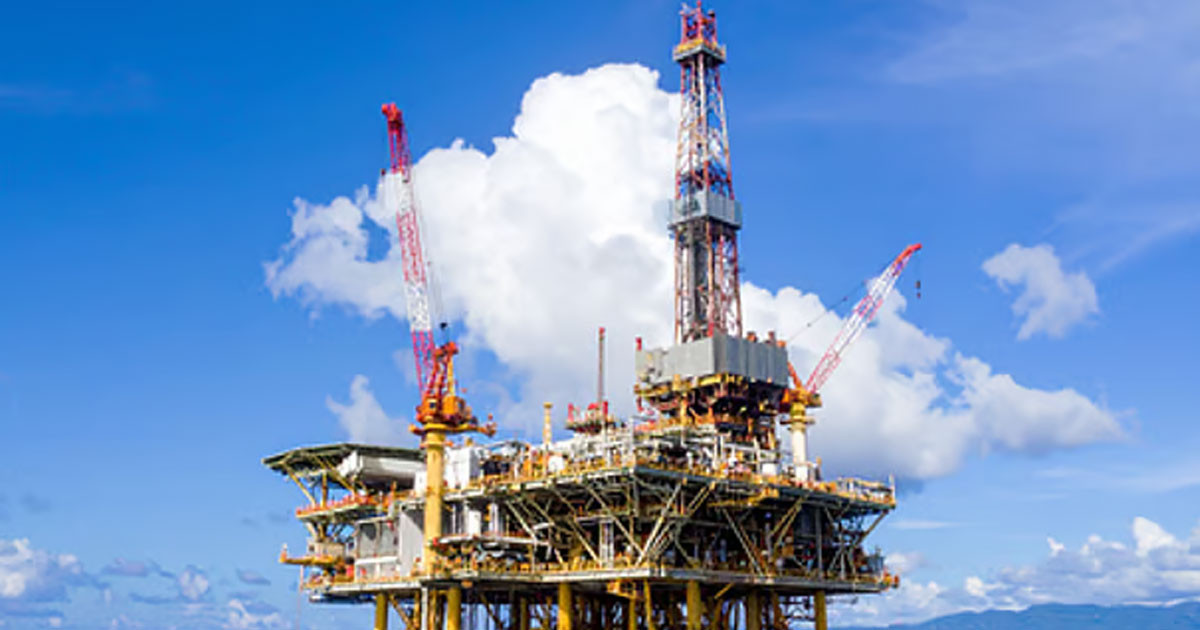 মধ্যপ্রাচ্য উত্তেজনায় তেলের বাজার বিভক্ত