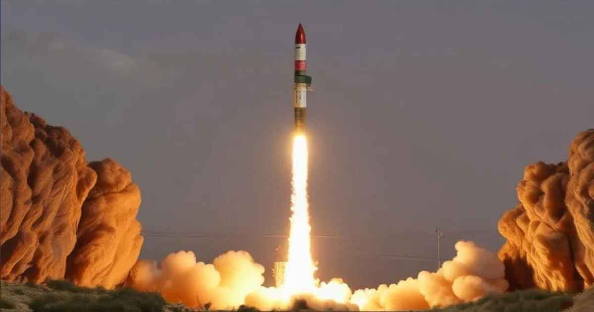 ইসরায়েলের পথে প্রথমবার বিধ্বংসী ‘নাসরাল্লাহ’ ক্ষেপণাস্ত্র ছুড়ল ইরান