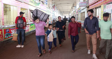 গাবতলীতে ঈদযাত্রায় চাপ কম, ফাঁকা টার্মিনাল