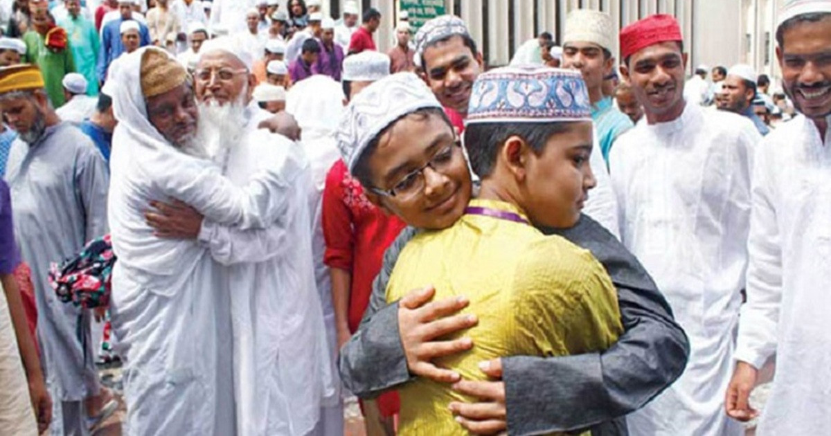 রাত পোহালেই ঈদ, উদযাপনে প্রস্তুত সারাদেশ