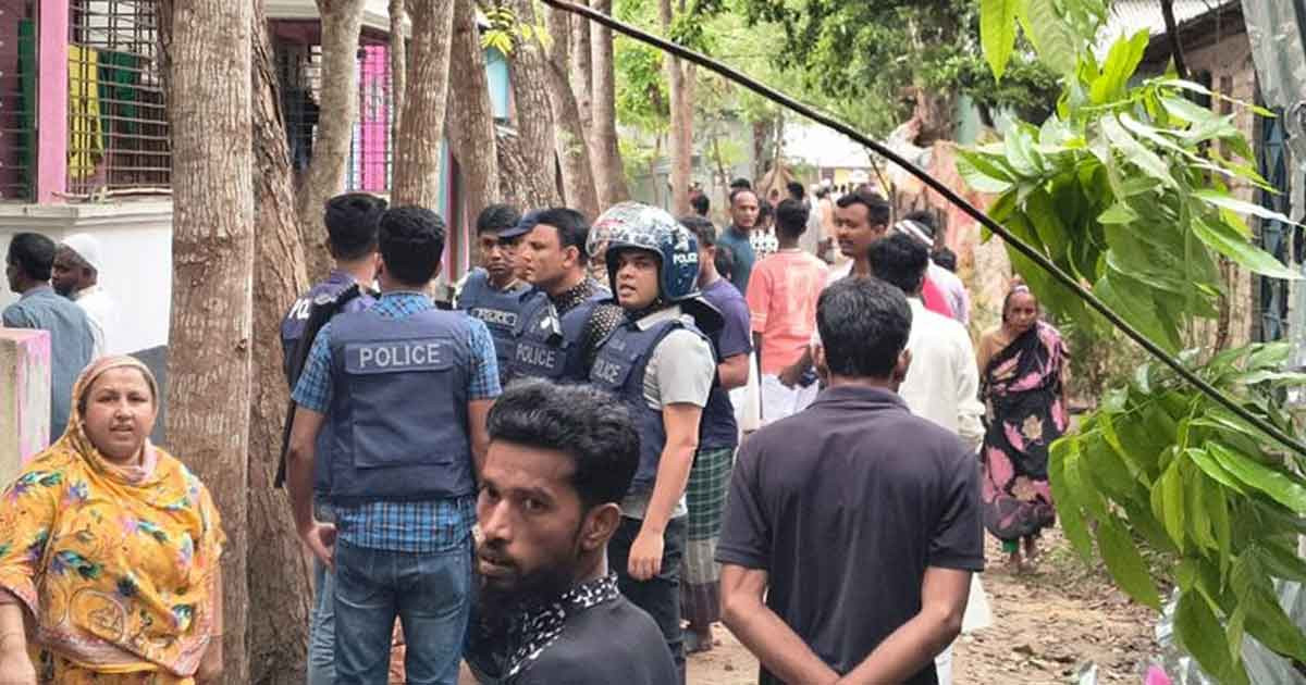 ঈদের নামাজ পড়েই সংঘর্ষ, বহু আহত