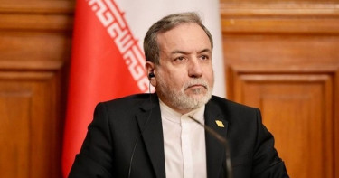 হরমুজ প্রণালী খোলা রয়েছে: ইরানের পররাষ্ট্রমন্ত্রী