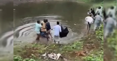 ঈদের জামাতের অর্থ আদায় নিয়ে দুই পক্ষের সংঘর্ষ, বেশ কয়েকজন আহত