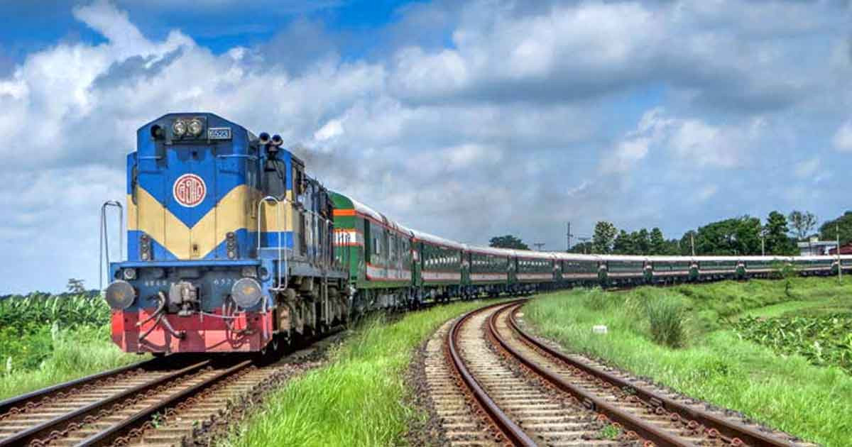 চট্টগ্রামের সঙ্গে সারাদেশের রেল যোগাযোগ বন্ধ