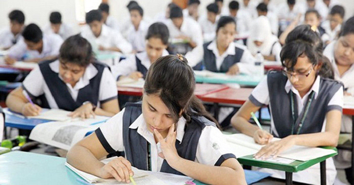 এসএসসি পরীক্ষার প্রবেশপত্র বিতরণের তারিখ ঘোষণা